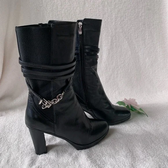 Arctica Exclusive Leather Waterproof Chained Heeled Boots - Picture 2 of 15